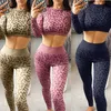 Crop Top a maniche lunghe leopardate senza cuciture Set da yoga per donna Palestra Fitness Abbigliamento sportivo Tuta Allenamento per abito Tuta attiva 220330