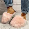 2022 Inverno Scarpe da casa Pantofole da casa da donna Calde Pellicce sintetiche Donna Croce Morbido Peluche Furry Copertura femminile Toe Scivoli Scarpe moda G220730