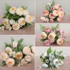 Ghirlande di fiori decorativi 1 bouquet 12 teste Fiore artificiale di rosa tea peonia 220823