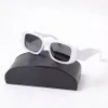 Klassieke luxe zonnebril retro vierkant modeontwerper Man Vrouw Sunglass Gepolariseerde UV400-bril Beach Goggle zonnebril outdoor straatfoto's brillen