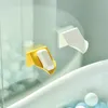 Mydlanki naczynia 1PC uchwyt na łazienkę prysznicowe płyty do przechowywania z odpływem na ścianę samoprzylepną plastikową suptiessoap