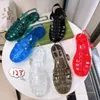 남성 럭셔리 플랫 샌들 여름 남성 여성 슬라이드 디자이너 고무 로퍼 비치 신발 패션 금속 Horsebit 샌들 크기 35-45 상자 포함