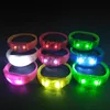 LED Toy 7 Color Sound Control blinkande armband Ljus upp Bangle armbandsmusik Aktiverad nattljus Klubbaktivitet Party Bar Disco Cheer Toys