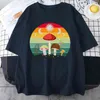 Cottagecore Dark Academia Aesthetic Mushroom Moon Witchy Maglietta maschile Hip Hop Magliette oversize Magliette estive Cotone Abbigliamento uomo G220512