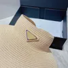 Viseras Diseñador Hierba Trenza Sombrero para mujer Hombres Marca de moda Sombreros de paja Mujeres Casqueta de lujo Playa Sombrero para el sol Alta calidad 2PJ6