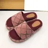 2022 Pantofole piatte estive Sandali con suola spessa Casual Mens Open-Toe Sponge Cake Platform Slide Antiscivolo Drag Scarpe stampate da donna