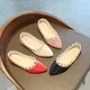 New Spring Girls Summer Slip on Children Rivets Flat Shoes Fashion Princess Dress Shoes Low Heel All-Match