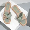 2022 NOWOŚĆ KOBIET Kapta Wygodne niskie obcasowe slajdy Kobiety moda miękkie dolne sandały Lady Casual kapcie plażowe buty J220716