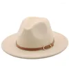 Beralar 56-60cm Beyaz/Blackwide Sim Fedora Hat Kadın Erkekler Taklit Şapkalar Metal Zincir Dekor Panama Caz Chapeau Hatberets