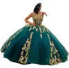 Hunter Green Princess Ball Gown Quinceanera klänningar av axelflicka Sweet 16 klänning guld spetsar vestidos de 15 anos3212