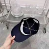 Designer Ball NS Caps Rätt hög version Den senaste Silin Foreign Style Baseball Cap Steel Seal Couples samma Catwalk Street HAT1444600