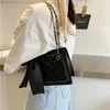 De populaire tas van dit jaar Dames Trend Mode Rhombogus Chain Bag Simple Recreatie Single Shoulder Cross-Body Bags