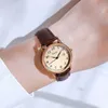 Luksusowe zegarki damskie Wodoodporne projektant zegarek skórzany kalendarz Strap Student Styl styl prosta moda Duża cyfrowa HFGB