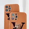 Modedesigners telefonfodral iPhone 13 Pro Max mobiltelefonomslag Luxurys Letter Bear Phone Case för 12 11 XR X XS 7 8 P Plus 211225621046