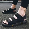 Sandálias de verão Sapatos casuais de sandália para homem sandle homens grandes malha de malha leve masculino cinza preto e eva em plataformas macias