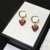 Classique doux fraise broches Double lettre pendentif broche femmes mignon fraises broches boucles d'oreilles Whole2828313