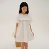Flickans klänningar Girl Cotton Dress 2022 Summer Children Ruffled Collar Princess Elegant Kids Party Clothing White #6969Girl's