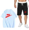 2022 Summer Fitness jogger Marque LOGO Survêtement T-shirt à manches courtes pour hommes + 2 pièces pantalons courts Ensembles Vêtements de sport Costumes pour hommes