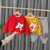 Herbst Kinder Baby Mädchen Kleidung Set Säugling Anzug Baby Mädchen Kleidung Sweatshirts Tops Hosen Schöne Bär 2 stücke Kleidung