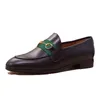 Scarpe eleganti Scarpa piatta Uomo Calpestare Autentica pelle bovina Fibbia in metallo Lady Ciabatte in pelle nera Princetown Mocassini casual pigri Classic