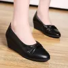 Dress Shoes Women's single casual oude oude zachte zachte zolen niet-slip comfortabele pomp Wedge Heel Work Shoesdress