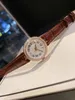 Reloj de lujo para mujer, correa de cuero con diamantes, esfera de 26mm de tamaño, exquisito movimiento de cuarzo superior de acero fino 316