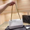 Party Shopping Dating Schoudertassen Cross Body 24cm * 15cm Koppeling Houdt Lippenstift Mobiele Telefoon Cosmetica Portemonnee Gesp Voering Schapenvacht 6 Kleur Hobo Box Verpakking 6120