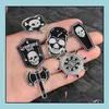 Pinos broches 12 estilos punk esqueleto pirata bússola náutica machado skl coffin esmalte pino crachar broche feminino homem camisa jeashet jeashet