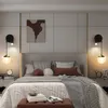 북유럽 LED 벽 램프 창조적 인 스터디 침대 옆 램프 간단한 거실 침실 배경 스포트라이트 새로운 통로 욕실 벽 라이트 현대 가정 장식 조명