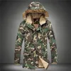 Marca Jaqueta masculina grossa de camuflagem de inverno Casaco parka masculino com capuz jaqueta parkas masculina sobretudo militar 201209