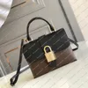 Ladies Fashion Casualdesign Luxus Locky BB Bag Tasche Handtasche Crossbody -Umhängetaschen Messengerbeutel hochwertige Top 5A M44080 M44654 M44141 M44322 Geldbeutel Beutel