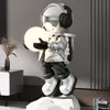 Golvlampor Kobuc Astronaut Moon Lamp Nordic Modern Resin Handgjord Spaceman Stand För Vardagsrum Sovrum Art Decor LED