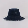 Bérets Ins unisexe Denim seau chapeaux hommes femmes Vintage déchiré grand chapeau de Protection solaire à bords rue mode casquettes bleu BlackBerets