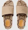 2022 Designer Diapositives en caoutchouc Sandale Plat Blooms Summer Beach Sliders Plate-forme Éraflures Chaussures de maison avec boîte-cadeau