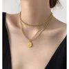 Collier en titane avec chaîne de perles rétro en or 18 carats pour femmes, bijoux en acier inoxydable de styliste de fête, robe de défilé en T japonais