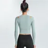 Al0lulu Yoga t-shirt navel-exponerande sport långärmad yogor kläder kvinnors elasticitet och tunna tights toppar snabbtorkande t-shirts som kör fitnesskläder