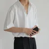 夏の半袖シャツ男性の薄い豪華な緩い半袖韓国のカジュアル全体のマッチダークグリーンハラジュックシャツビジネスフォーマル220322