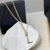 Fashion Necklace Luxury Designer Women Pendant Necklaces Men High Quality Classic Letter Pendants For Lady Wedding Party Jewelry Gift