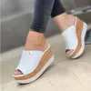 Donna Estate Peep Toe Zeppe Sandali con tacco Scarpe con plateau Casual Ladies Pantofole da esterno Beach Fashion Slides Sandali 220622