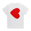 T-shirts Hommes Jouer T-shirt Designer Coeur Rouge Commes Casual Femmes Des Badge Garcons Haute Quanlity