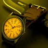 Armbanduhren einzigartige Sonderwächter 22 mm Nylon Armband Watch Armee Militärmarke Männliche Sportmaschinen 24 Stunden für Manwristwat
