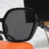 Été plage lunettes de soleil homme femme mode lunettes UV400 5 couleurs plein cadre lettre Design belle qualité