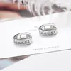 후프 Huggie Sterling Silver Real Moissanite Round Earrings Sparkling Wedding Party Fine Jewelry Gift Whoelhoop243n