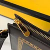 ブランドクラッチバッグメンメンウォレットハンドバッグ財布金色の文字プリント最高品質の本革固体ハンドバッグハードウェアジッパー財布