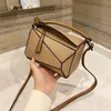 Borsa a tracolla geometrica Borse di alta qualità da donna di marca 2022 Luxurys Top designer lettera borsa della madre Borse di moda totes cossbody walle