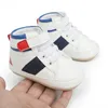 0-1age bebek ayakkabıları Yeni doğan erkek kızlar kalp yıldızı ilk yürüyüşçüler beşik yumuşak dip çocuklar dantel yukarı pu prewalker spor ayakkabılar