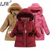 Piumino invernale ragazze cappotti di pelle moda ispessimento e vero calore giù cotone cappotto di media lunghezza parka cappotti cappotto per bambini vestiti 220826