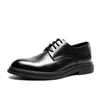 Zapatos de vestir Estilo británico Casual Business Formal Use Boda Hombres Negro Cuero de cuero Lace Up Ruber Sole Office Calzado