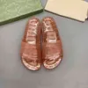 슬리퍼 남성과 여성 남성 남성 여성용 Luminous 투명한 크리스탈 샌들은 물 젤리 신발 발에 담궈질 수 있습니다 789b