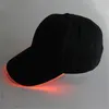 Top Kapaklar Moda LED Işık Beyzbol Şapka Kadın Gece Kulübü Parlayan Hip Hop Bar Eğilim Ayarlanabilir Koşu Spor Unisex Katı Renk Kapağı